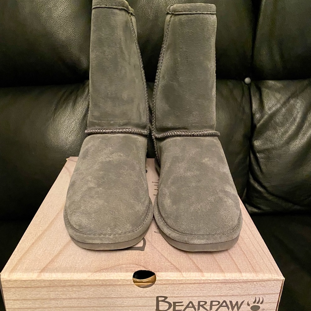 BearPaw Women Boots